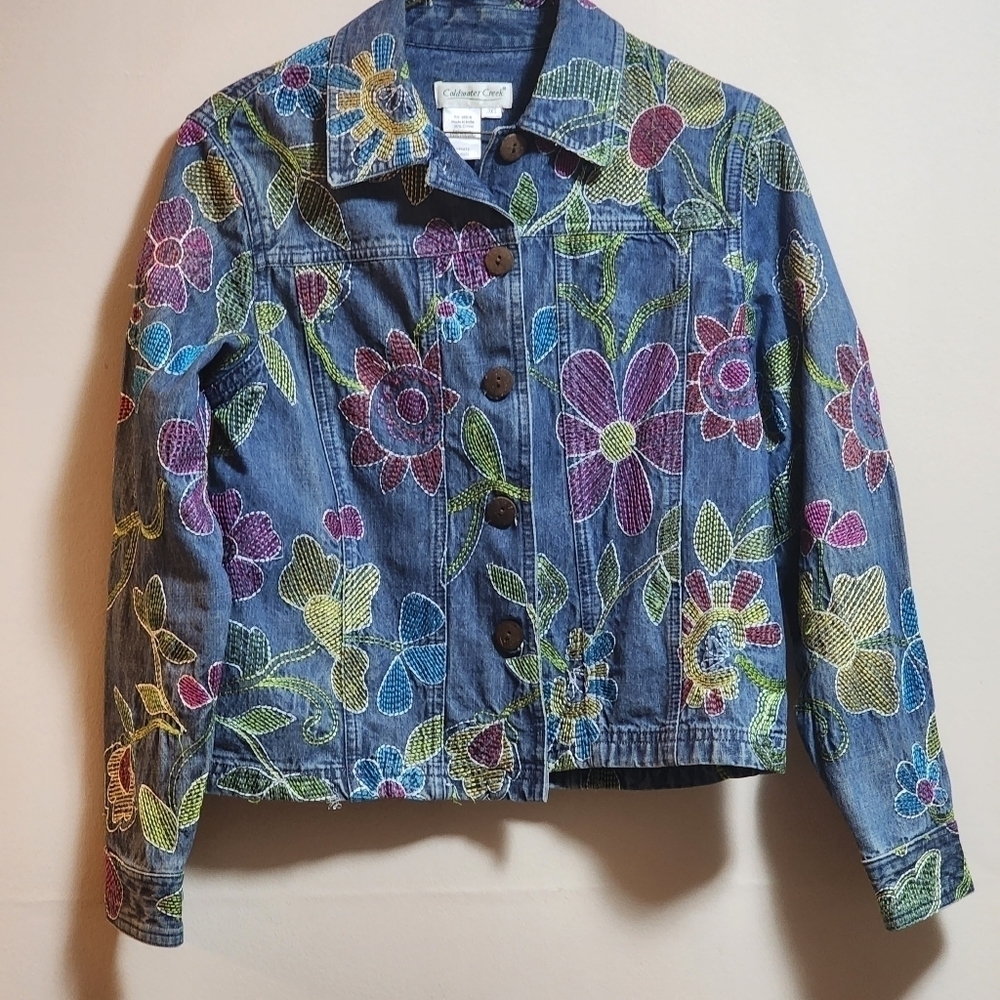 Coldwater Creek embroidered floral multicolor Denim jacket  size petite xs